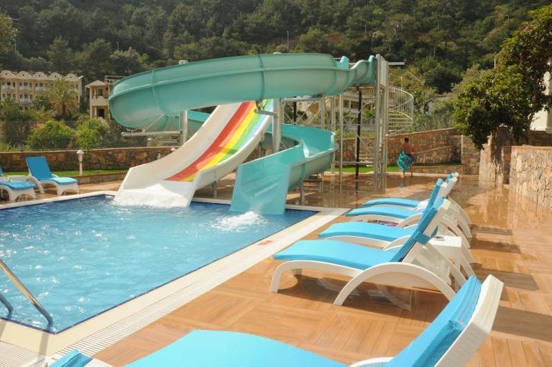 Marcan Resort Hotel โอลลุนเดนิซ ภายนอก รูปภาพ
