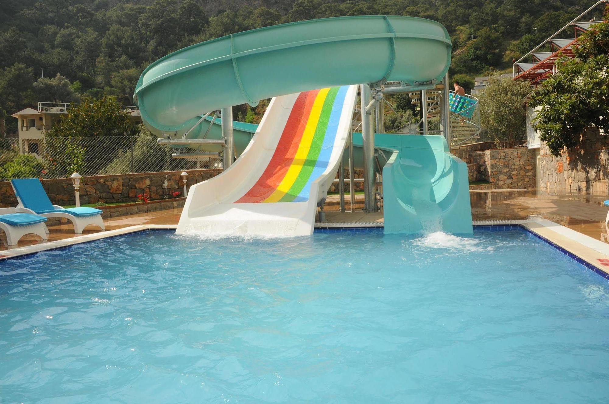 Marcan Resort Hotel โอลลุนเดนิซ ภายนอก รูปภาพ